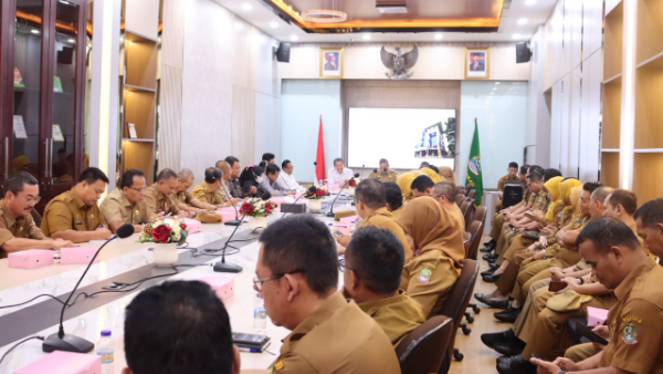 BPK RI Perwakilan Jawa Barat sedang menggelar Entry Meeting dalam rangka pemeriksaan secara terinci atas Laporan LKPD Kota Bekasi Tahun Anggaran 2024. Senin (21/4/2025).