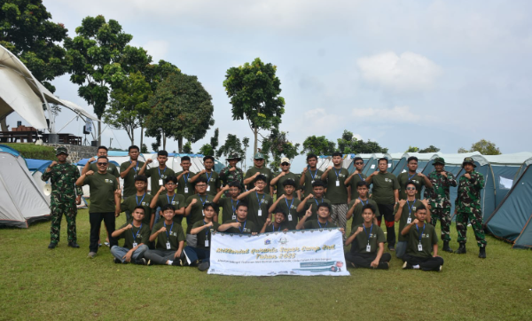 Poto bersama di giat Millenial Quranic Super Camp 2025 di  Camp Hulu Cai, Ciawi, Bogor.