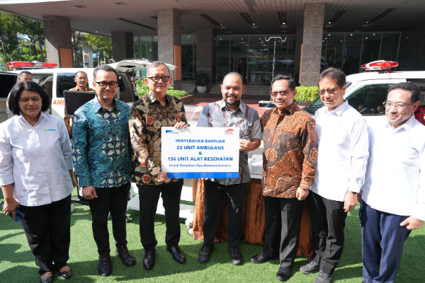 Mendagri Tito Karnavian menyebut bantuan 31 ambulans dari Astra, Indomobil, dan Yayasan Imeco Bhakti Nusa sebagai bukti kuatnya ketahanan nasional dan kepedulian sosial dalam mempercepat pemulihan layanan kesehatan di wilayah terdampak bencana.