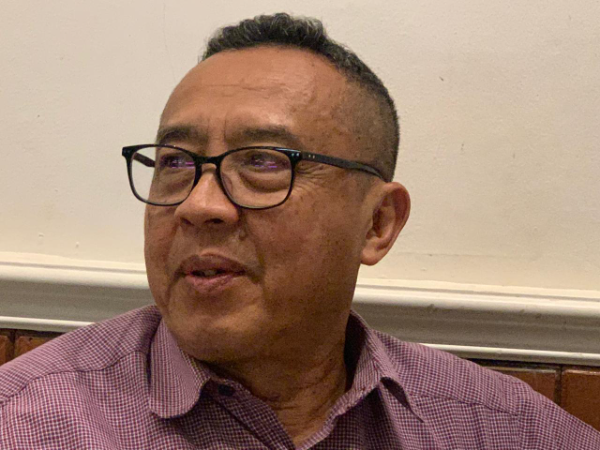 Dr. M. Harry Mulya Zein, Pakar Ilmu Pemerintahan dan Kolumnis, Dewan Pakar Ilmu Pemerintahan pada Asosiasi Media Konvergensi Indonesia (AMKI) Pusat., Dosen Vokasi Ilmu Administrasi Pemerintahan Universitas Indonesia (UI), dan Institut Pemerintahan Dalam Negeri (IPDN). 