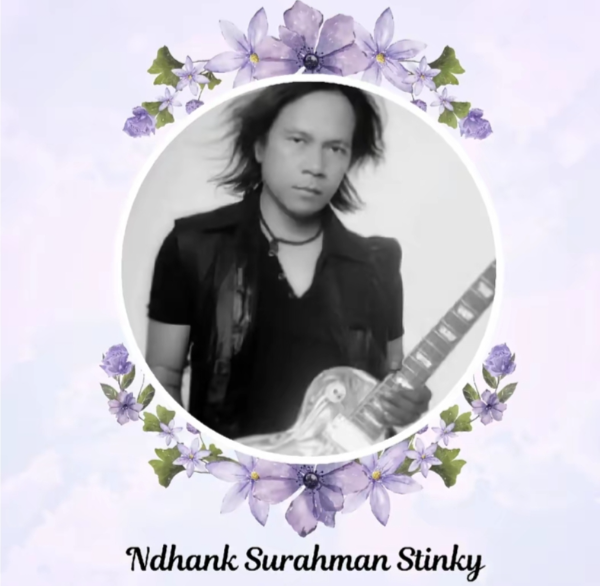 Dunia musik Indonesia berduka atas wafatnya Ndhank Surahman Hartono, pencipta lagu legendaris “Mungkinkah” dan gitaris band Stinky. Karya-karyanya akan terus hidup dan dikenang lintas generasi.