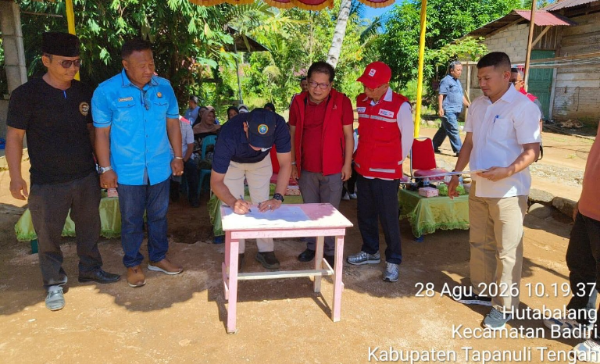 PMI Jakarta Utara bersama PMI Kabupaten Tapanuli Tengah meresmikan lima sumur bor untuk mendukung akses air bersih bagi masyarakat terdampak banjir dan longsor di Tapanuli Tengah, Jumat (28/8/2026).