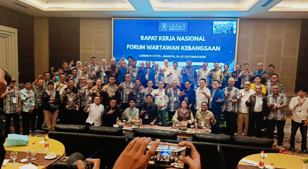 Rakernas Forum Wartawan Kebangsaan (FWK)menyoroti persaingan narasi di ruang informasi global dan menekankan pentingnya jurnalisme berbasis verifikasi dalam menjaga kualitas informasi serta ketahanan nasional.