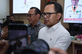 Wamendagri Bima Imbau Pemkot Cilegon Libatkan UMKM dalam Program Makan Bergizi Gratis