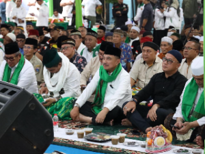 Front Pemuda Muslim Maluku Gelar Bukber Dan Santunan 1000 Yatim, Dihadiri Wawali Bobihoe 