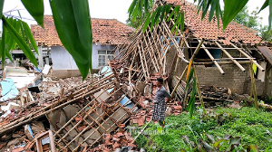 Gempa Bumi 4,1 M Guncang Bogor Semalam, Sejumlah Rumah Ambruk