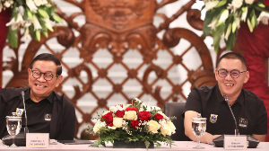 Jakarta Tuan Rumah El Clasico Legenda 2026, Pramono Anung Dukung Penuh Clash of Legends di GBK