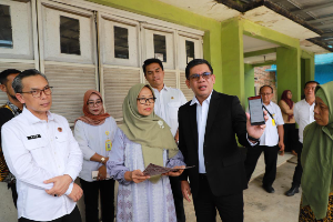 BPN Banten Serahkan Sertipikat Tanah PTSL Door to Door di Kabupaten Serang, Warga Desa Labuan Terima Kepastian Hukum