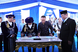 PTPN IV PalmCo–ITS Resmi Teken MoU Biogasoline “Bensin Sawit”, Disaksikan Mentan, Dorong Ketahanan Energi Nasional