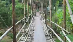 Jembatan Penghubung di Lebak Rusak Parah, Warga Desak Perbaikan Segera