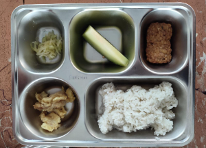 Menu MBG di SDN 1 Karoya Dikeluhkan, Orangtua dan Guru Soroti Kualitas Asupan Gizi Siswa