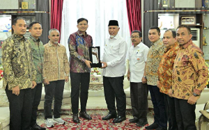 PTPN IV PalmCo Perkuat Sinergi dengan Gubernur Sumbar, Dorong Investasi, Stabilitas Operasional dan Pertumbuhan Ekonomi Daerah