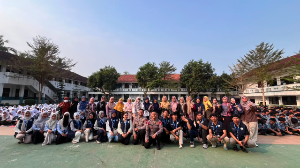 Kelompok 38 KKM UNIBA Edukasi Bahaya Narkotika dan Judi Online di SMAN 1 Petir, Perkuat Benteng Generasi Muda