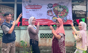 KKM Kelompok 38 UNIBA Dampingi UMKM Dapoer Inces, Dorong Kemandirian Ekonomi Desa