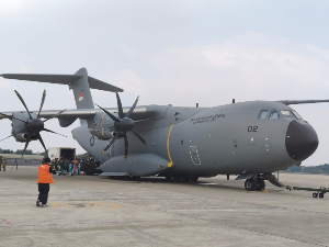 TNI AU Kerahkan Hercules dan A400M Bawa Bantuan Gempa NTT, Maumere dan Labuan Bajo Jadi Tujuan