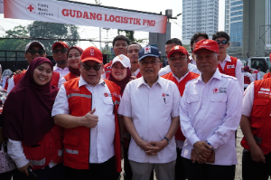 Tembus Jalur Terisolasi, Tim Medis PMI Tangani Ratusan Warga Terdampak Gempa di Sengari