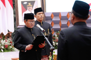 Pramono Anung Lantik 7 Pejabat Pemprov DKI Jakarta, Ada Kepala Bakesbangpol hingga Wakil DPMPTSP