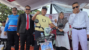 HRS Gelar Turnamen Voli Semarak HUT RI dan Demokrat ke-25, Sepeda Listrik Jadi Hadiah untuk Peserta