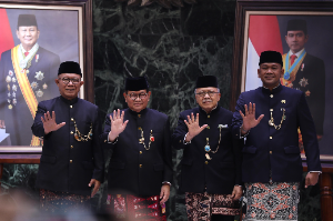 Fauzi Bowo Dikukuhkan Jadi Ketua Dewan Adat Lembaga Adat dan Kebudayaan Betawi