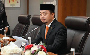 Ketua BKSAP Sambut Menlu Baru Arrmanatha Nasir, Dorong Penguatan Diplomasi Bebas Aktif