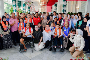 Namu Balai Kota Diserbu 300 Warga, Pramono Buka Akses Balai Kota untuk Masyarakat