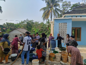 Kekeringan Landa 15 Desa di Banten, PTPN IV PalmCo Salurkan 101 Ribu Liter Air Bersih untuk 2.500 KK